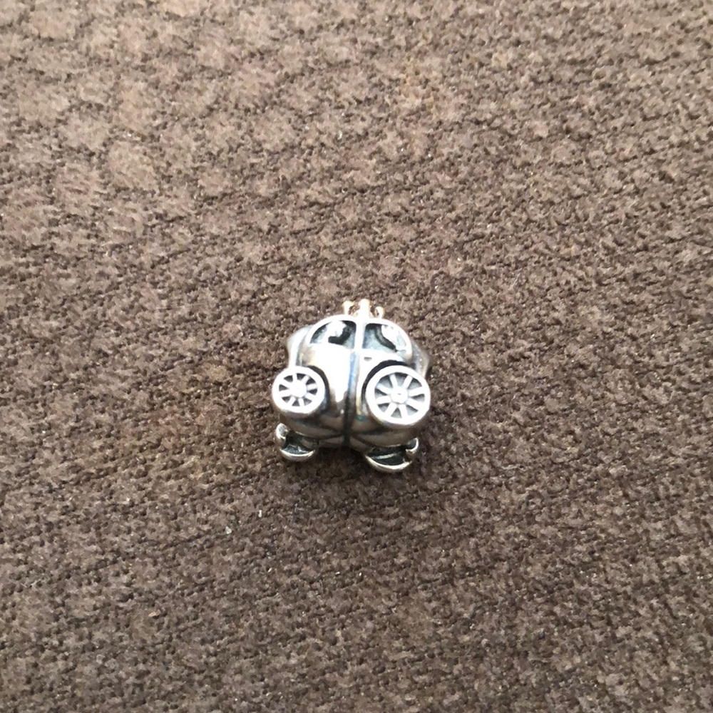 Pandora Cinderella carriage